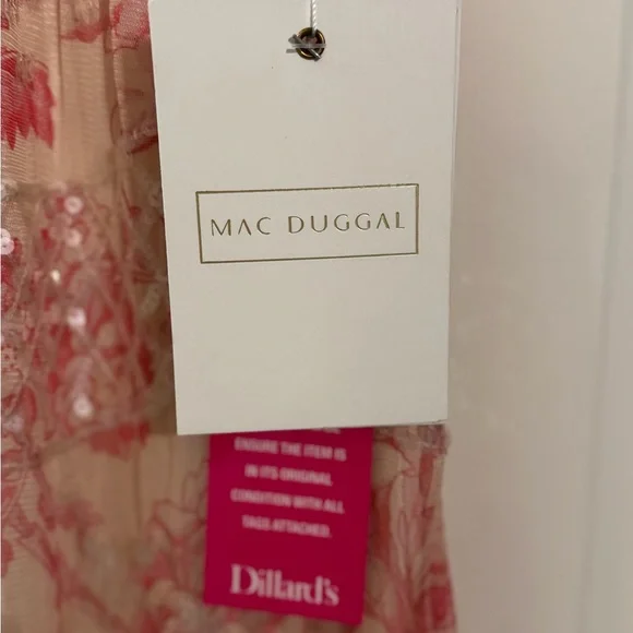 Mac Duggal Pink and Cream Formal Ladies Dress - Picture 2 of 4